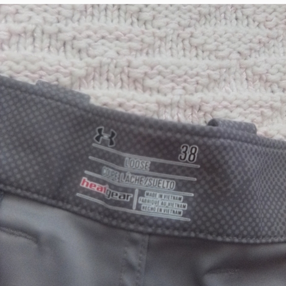 Bundle of 2 Mens Bottoms - HeatGear Under Armour - Hurley Swim Trunks Sz 38 - Picture 3 of 7